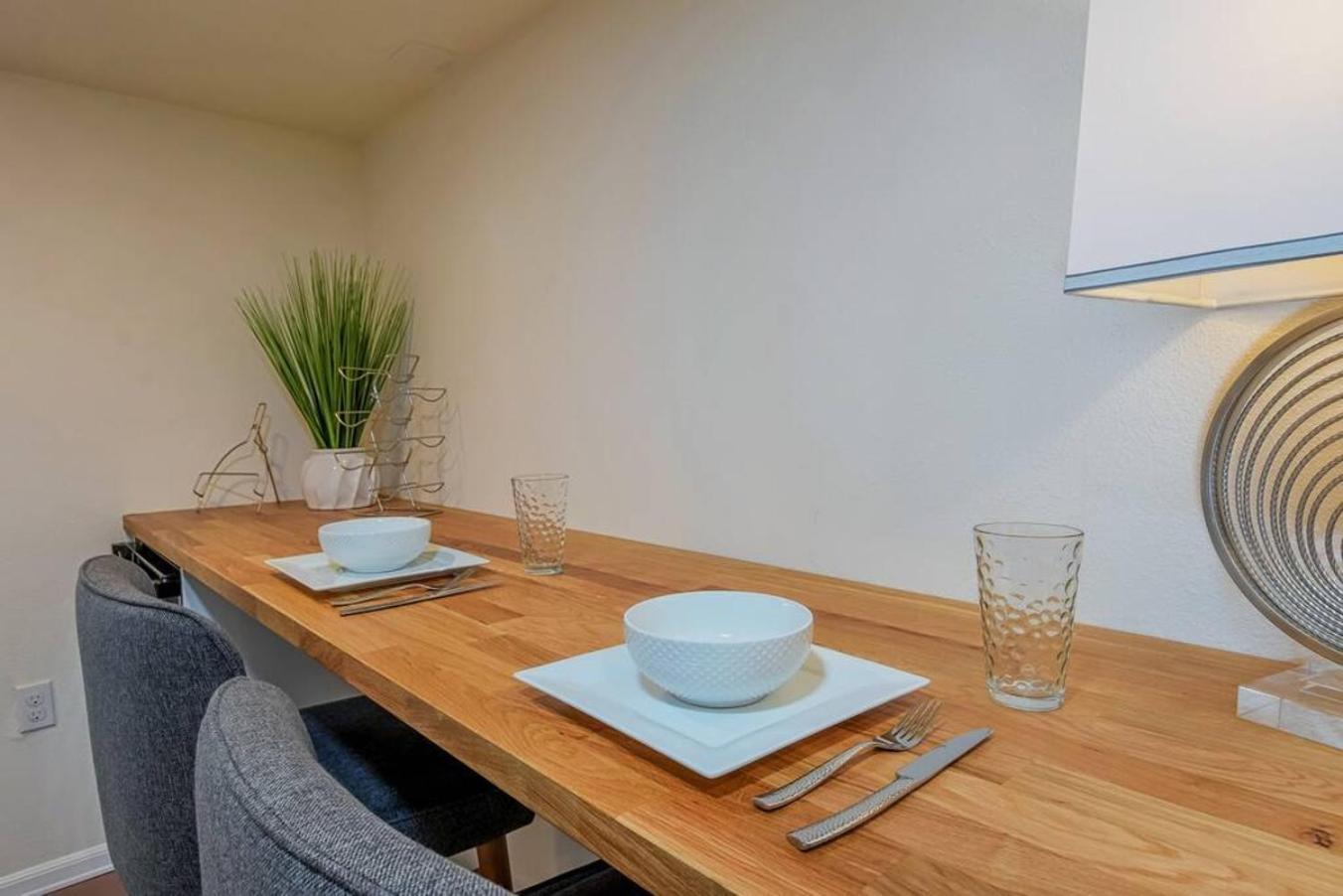 Private New Garden Apartment W Hot Tub Camas Экстерьер фото